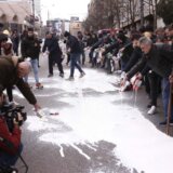 Nezadovoljni mlekari najavljuju novi protest: Daju državi nedelju dana da im ispuni zahteve 11