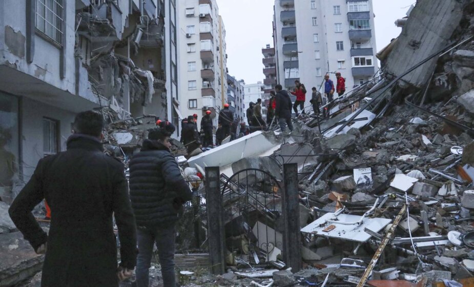 Ambasador Srbije u Ankari: Građani koji ne mogu da stupe u kontakt sa bližnjima u Turskoj, neka se obrate ambasadi 1