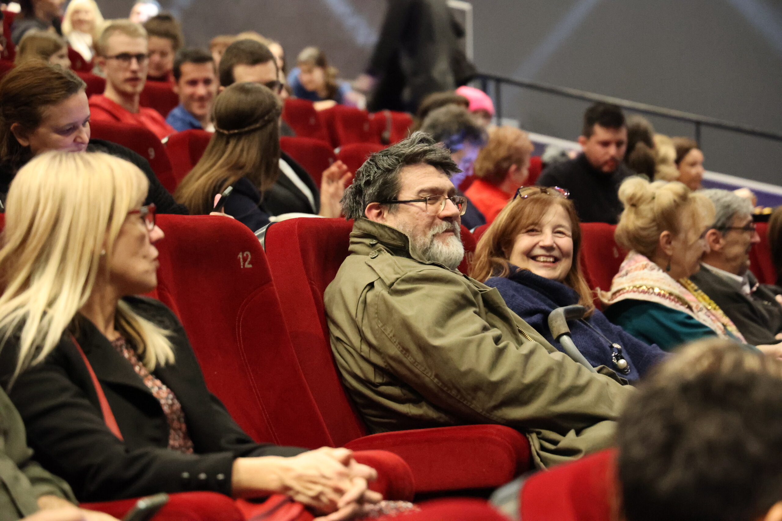 Priče sa autentičnom atmosferom i estetikom: Studenti montaže zamenili uloge rada na filmu 4 Priče sa autentičnom atmosferom i estetikom: Studenti montaže zamenili uloge rada na filmu 4