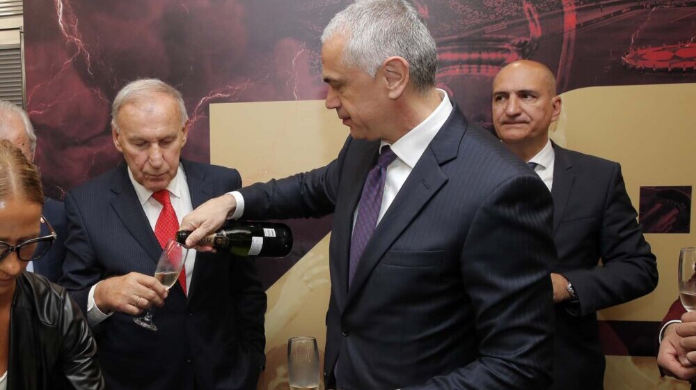 Glasovi za predsednika FSS su izgleda već javno izbrojani: Džajić predsednik 20 dana pre izbora 1