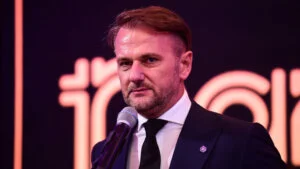 Ostoja Mijailović potvrdio da je Partizan potpisao ugovore sa dvojicom srpskih igrača 1 Ostoja Mijailović potvrdio da je Partizan potpisao ugovore sa dvojicom srpskih igrača 1