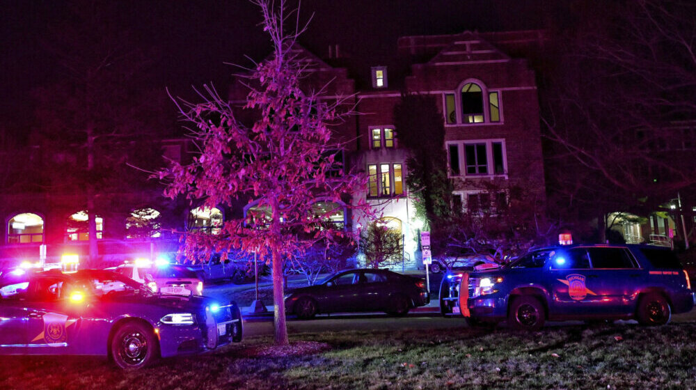 U oružanom napadu na studentski kamp u Mičigenu tri osobe ubijene, pet ranjeno 1