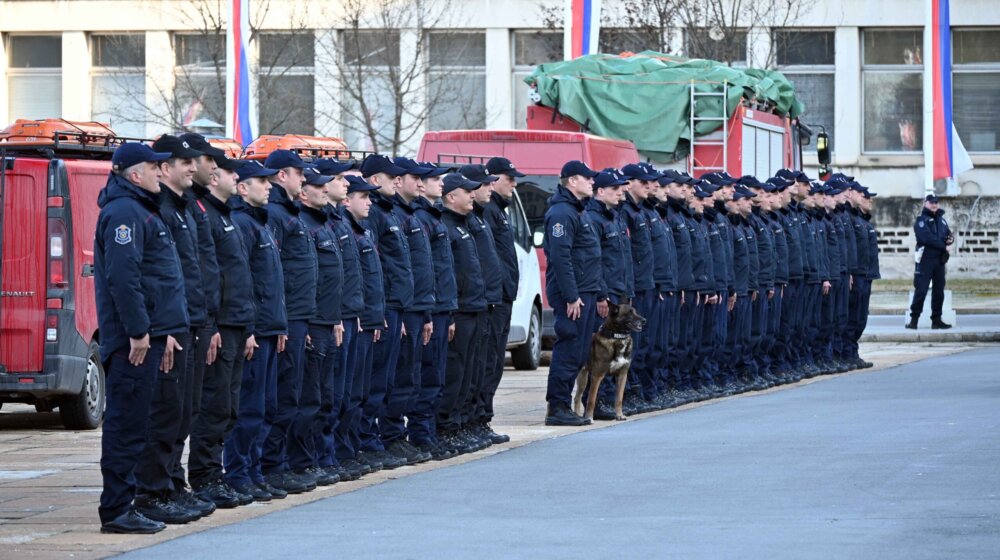 Spasilački tim MUP-a se vratio iz Turske: Kako je izgledao doček? (FOTO) 1