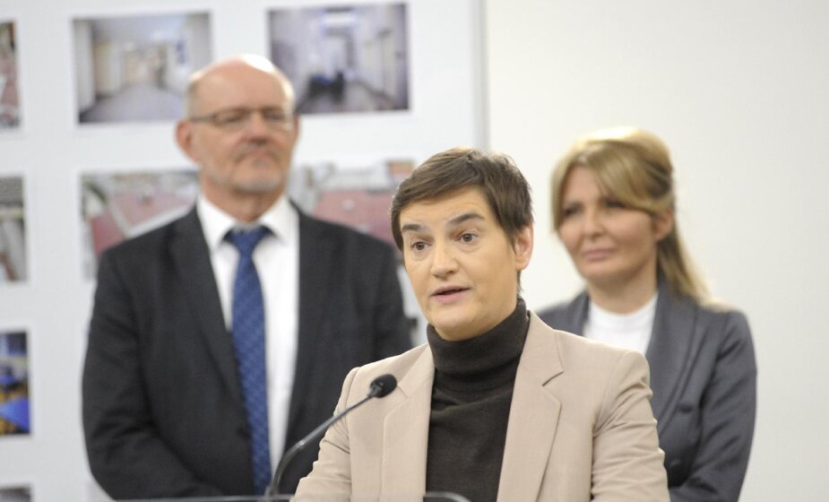 Brnabić: Želja vlasti da što više stranaca živi i radi u Srbiji 1