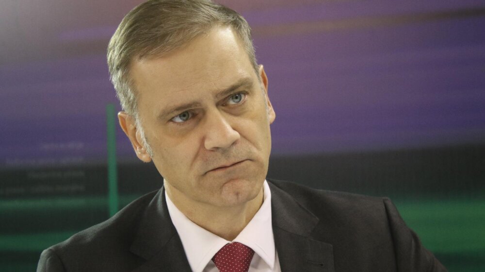 Stefanović (SSP):Delegacija koalicije Srbije protiv nasilja u Briselu i Parizu i o srpskim izborima 1