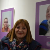 "Idite na preventivne preglede": U Vranju otvorena izložba fotografija na kojima su ljudi koji su oboleli od raka 13