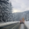 U Trgovištu proglašena vanredna situacija: Zbog snega blokiran i deo opštine Bosilegrad 14