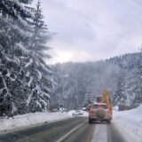 Posledice snežnih padavina u Zlatiborskom okrugu: Sela bez struje i zavejana, železnički saobraćaj u prekidu... 4