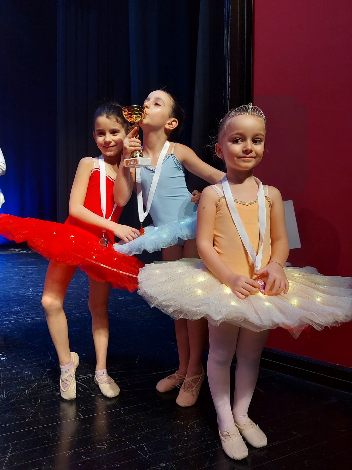 Šabačke balerine osvojile Dubai: Nagrade i putovanja za Floridu i Čile 3