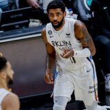 Kajri Irving Trejdovan u Dalas 9