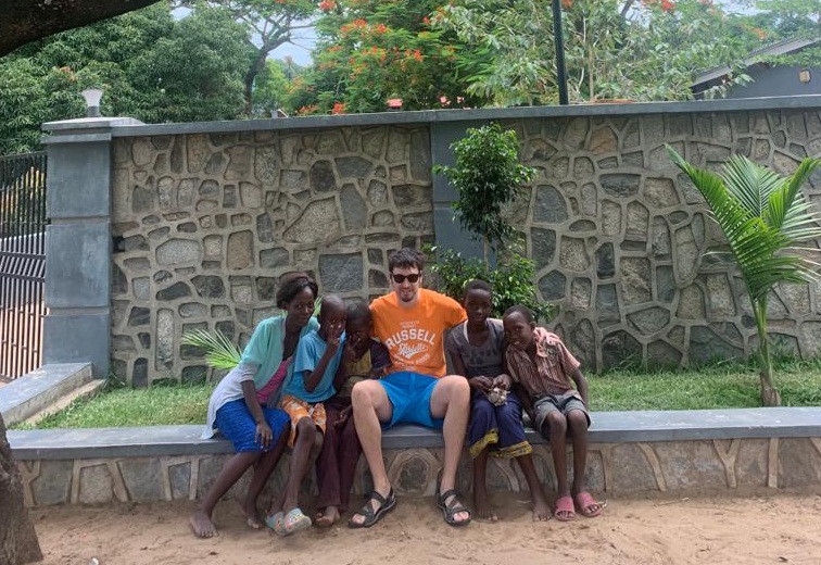 Šumadinac u Africi: Kragujevčanin Filip odlučio da mesec dana provede u Malaviju 4