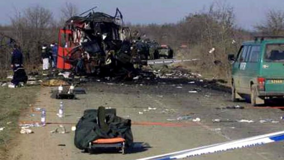 Kancelarija za Kosovo i Metohiju: Obnoviti istragu o napadu na autobus sa Srbima kod Podujeva 1