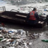 Mozzart u akciji čišćenja Potpećkog jezera: Iz Lima kod Priboja izvučeno 20.000 kubika otpada 10