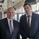 Nikola Nešić, narodni poslanik iz Kragujevca sastao se sa američkim ambasadorom 1