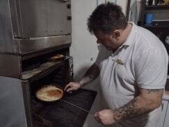 Noć je buregdžijski radni dan: Novinar Danasa sa kragujevačkim pekarima "od sumraka do svitanja" 6