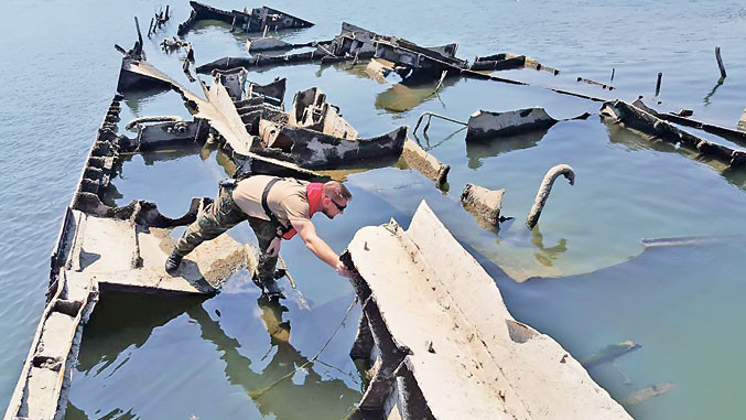 Negotin: Nadzor nad vađenjem potpoljene nemačke flote iz Dunava kod Prahova ugovorom poveren konzorcijumu tri firme 2 Negotin: Nadzor nad vađenjem potpoljene nemačke flote iz Dunava kod Prahova ugovorom poveren konzorcijumu tri firme 2