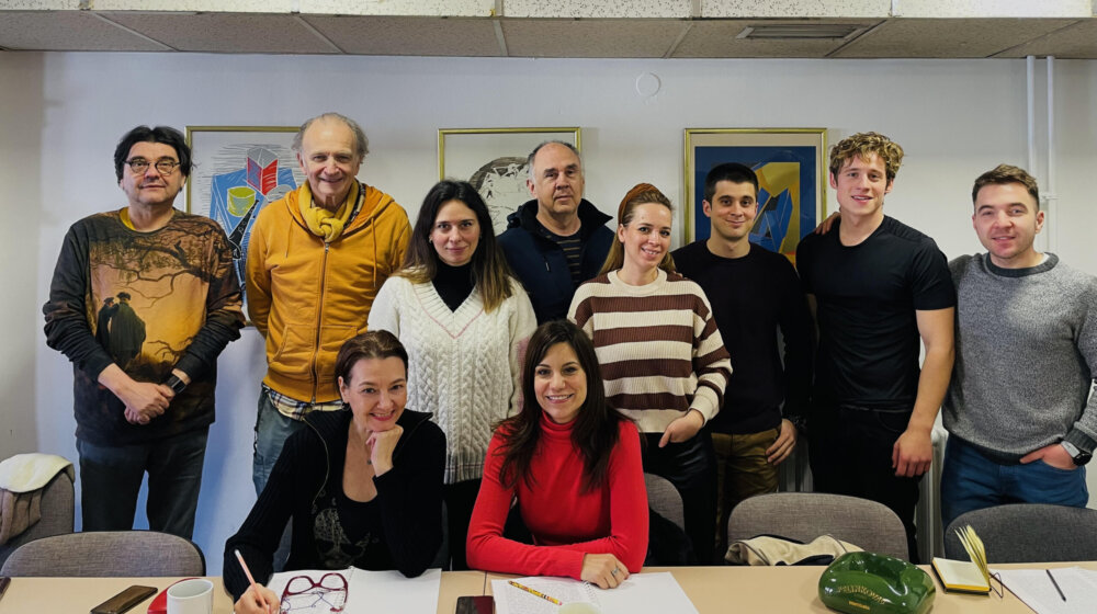 Atelje 212: Započele probe predstave „NLO“, duhovite priče Ivana Viripajeva o kosmosu naših nemira, u režiji Isidore Goncić 1