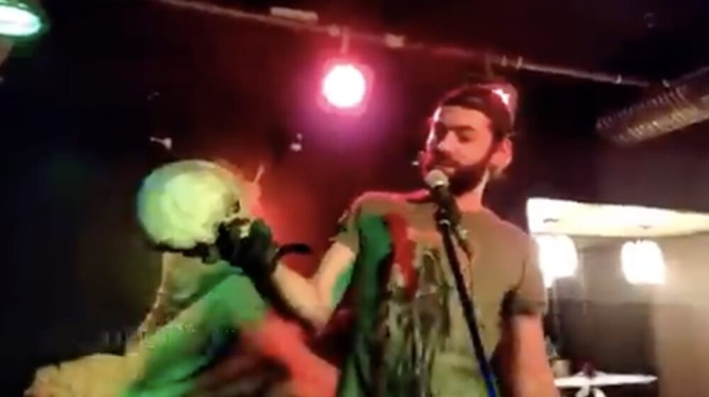 Ruski neonacista, koji je mahao lobanjom ukrajinskog vojnika, upucan u glavu 1