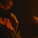 Ambijentalni doom, magmatski ansambl izobličenih ritmova i sonična snoviđenja: Čuveni duo Nadja u KC Gradu 2