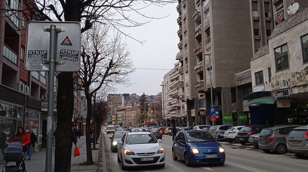 Plate u Užicu manje od republičkog proseka za više od pet hiljada dinara 1