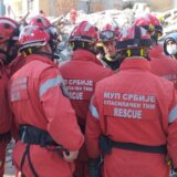 MUP: Lokalizovan požar u bivšoj fabrici IMR u beogradskoj opštini Rakovica 9