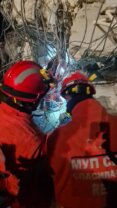 “Kad vidite osmi sprat kako „stoji” na prizemlju”: Iskustva srpskih vatrogasaca po povratku iz misije u Turskoj (FOTO) 6
