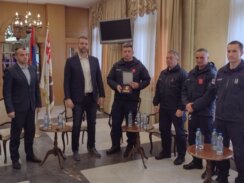 “Kad vidite osmi sprat kako „stoji” na prizemlju”: Iskustva srpskih vatrogasaca po povratku iz misije u Turskoj (FOTO) 21