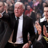 Obradović posle poraza Partizana u polufinalu Kupa: Zašto nema incidenata u Evroligi, a ima ih kada igramo domaće takmičenje? 4