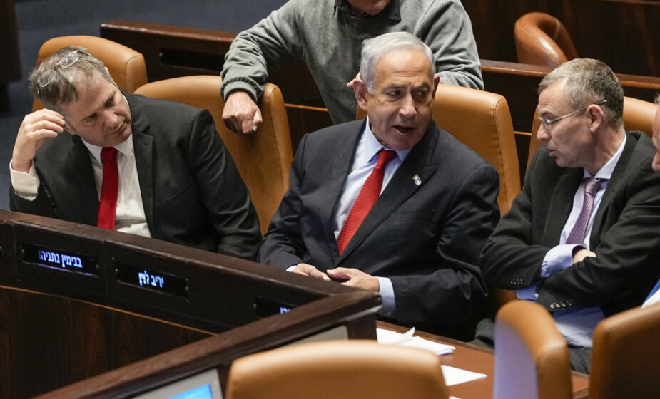 Odbor Kneseta odobrio pokriće privatnih troškova premijera Izraela 12