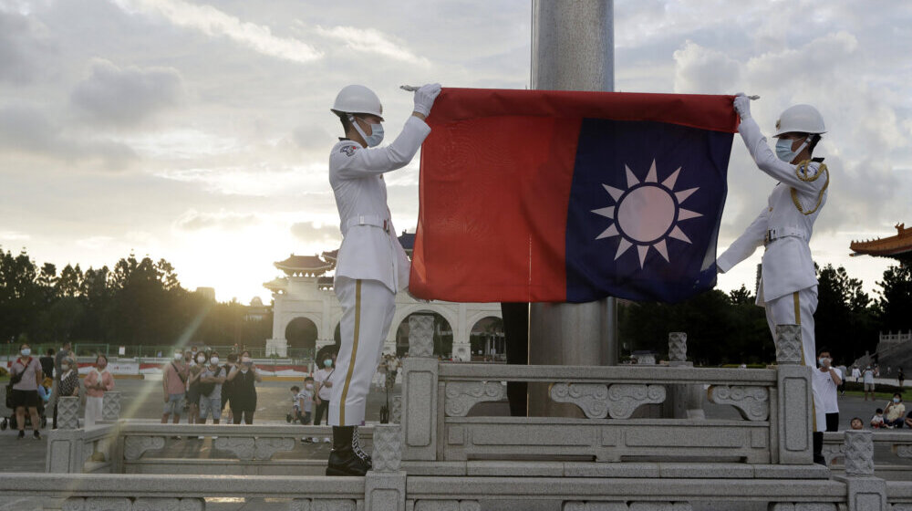 Predsednica: Tajvan će ojačati vojne veze sa SAD 1