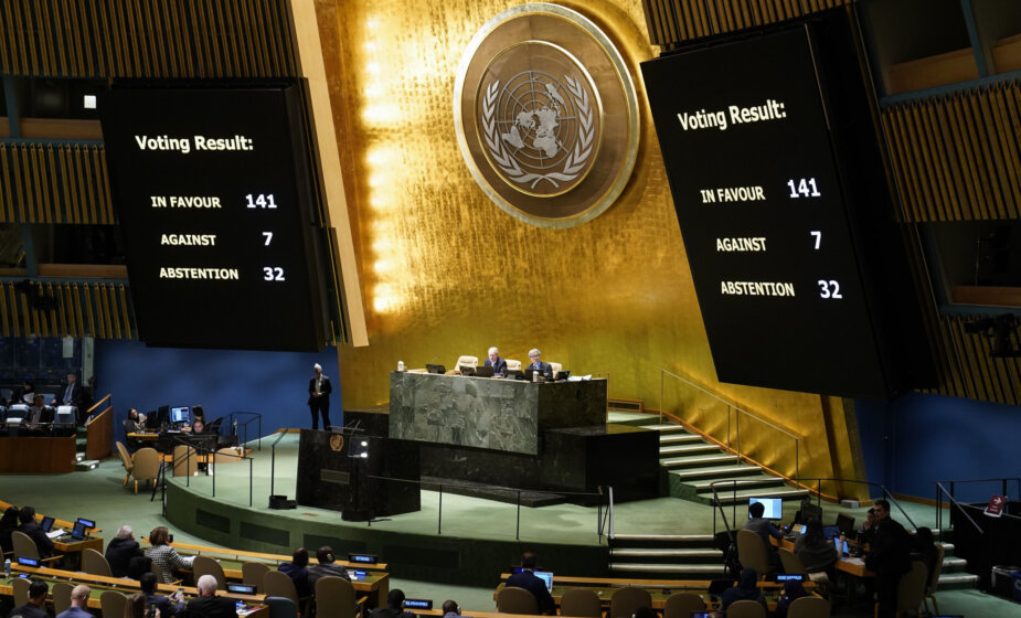 Generalna skupština UN izglasala rezoluciju kojom traži povlačenje Rusije iz Ukrajine "smesta" 1
