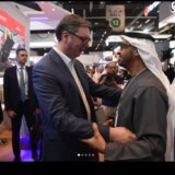 Vučić dočekao šeika Bin Zajeda u paviljonu Srbije na Sajmu vojne industrije u Abu Dabiju 2