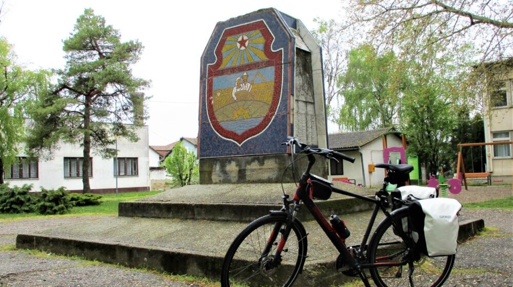 Zbog čega je pisac Danijel Apro za 14 dana biciklom prešao 1.035 kilometara kroz Vojvodinu 1