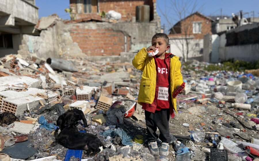 (VIDEO)“Grad koji je postao deponija, masovna grobnica, bolnica, kamp, dečije igralište”: Antakija, na jugu Turske nakon razornog zemljotresa 1