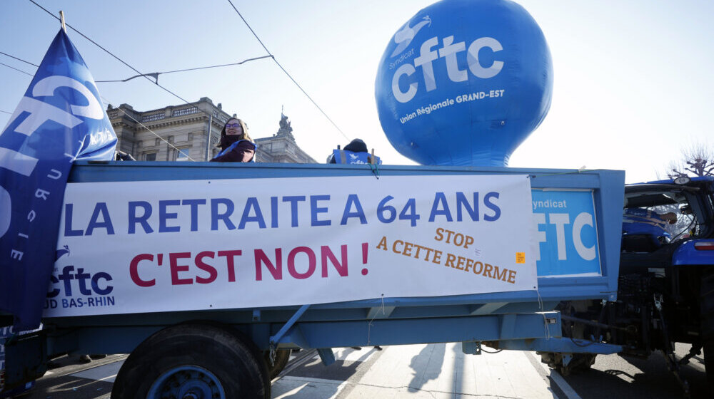 Sindikati u Francuskoj pozvali na protest u subotu protiv reforme penzija 1