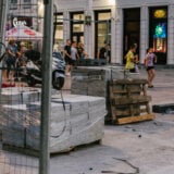 Centralni niški trg i Tvrđavski most ni posle četiri godine rekonstrukcije nisu završeni i vode se kao “gradilišta”: Kritičari traže odgovornost izvođača radova 8