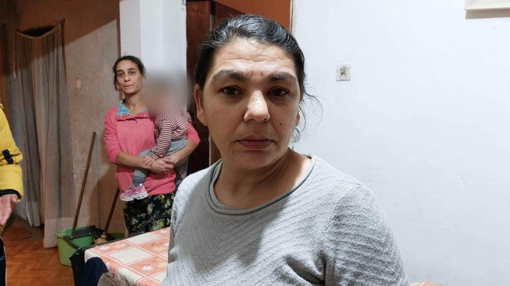 "Nema srećnijeg trenutka za decu nego kada im donesem hranu iz Narodne kuhinje": Muke Slađane, samohrane majke iz Zaječara 4 "Nema srećnijeg trenutka za decu nego kada im donesem hranu iz Narodne kuhinje": Muke Slađane, samohrane majke iz Zaječara 4