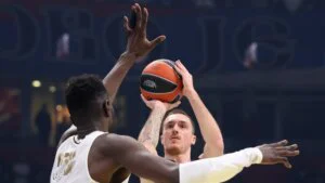 Sjajna partija Danila Anđušića u porazu od Olimpijakosa 14