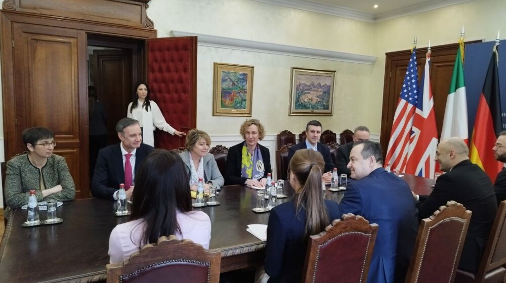 Ministar Dačić sa predstavnicima Kvinte o situaciji u Evropi 14