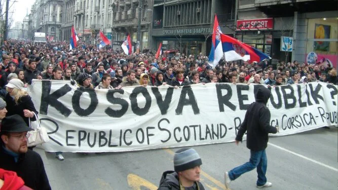 Kako je proglašena nezavisnost Kosova 2008. godine i šta su tada rekli Koštunica, Vučić, Tadić? 1