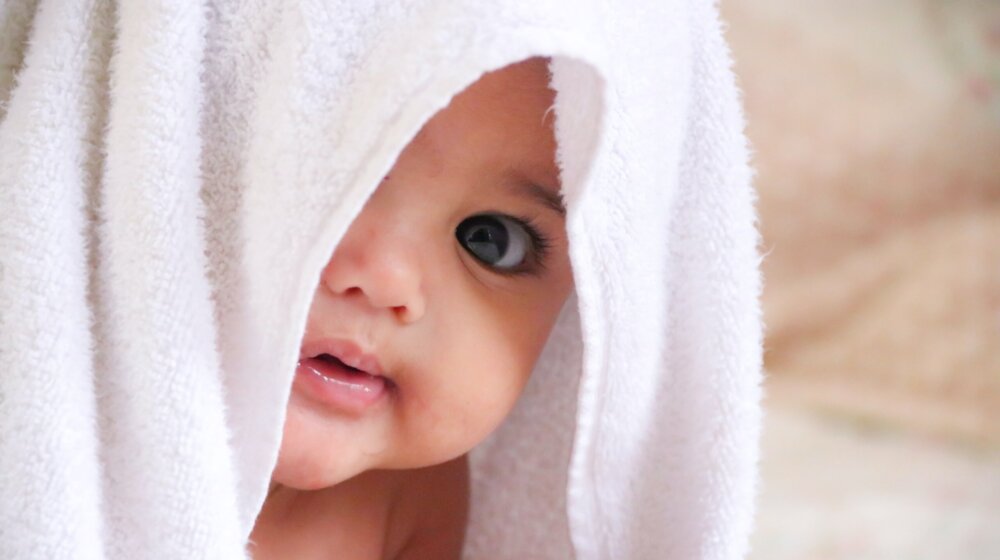 Bebica rođena sa repom: Slučaj koji je zaprepastio lekare rešen posle dva meseca 1