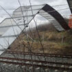 Slučajno izbegnuta velika nesreća Soko voza: Zbog nemara, ograda sa nadvožnjaka odletela na prugu 13