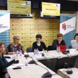 "Čak ni smrt ne može da zaštiti čoveka": Mediji u Srbiji svakodnevno krše privatnost građana 13