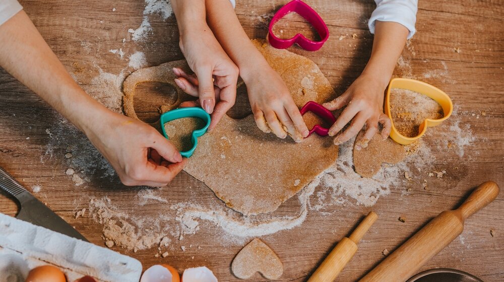Kako proslaviti Dan zaljubljenih kod kuće sa decom? 1