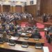 SKUPŠTINA O KOSOVU Vučić za kapitulaciju optužuje bivšu vlast, poručuje predaja nije opcija 7