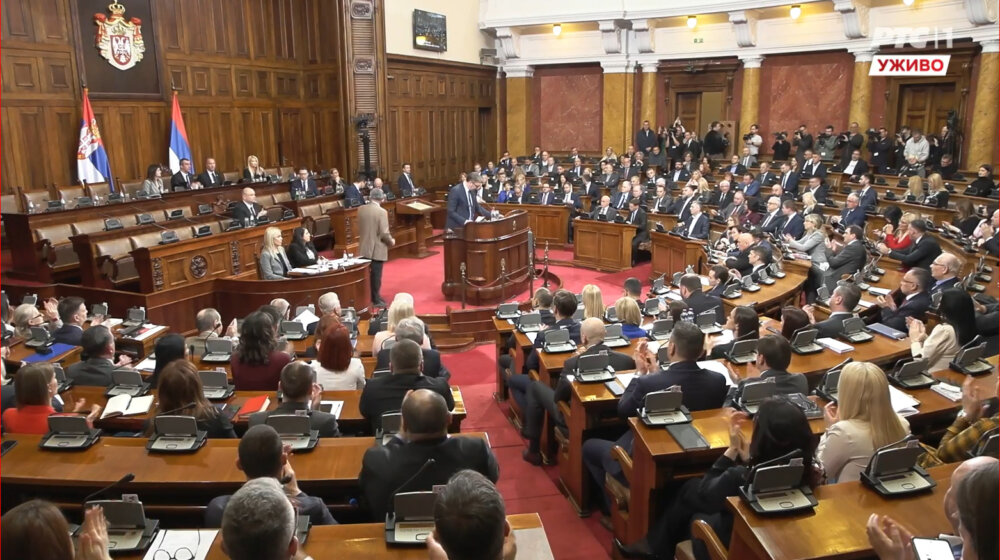 Premijerke i ministara u Vladi još nema na sednici Skupštine 1