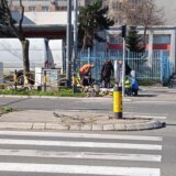 Uklonjen semafor ispred škole "Vlada Aksentijević", dodatno ugrožena bezbednost mališana 12