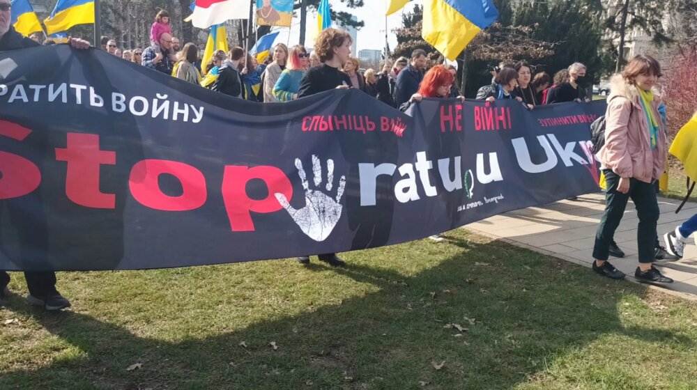 U Beogradu održan "Marš podrške Ukrajini" (FOTO) 1