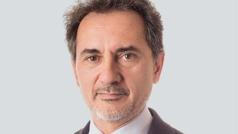 Stranka G17 plus obećavala je po hiljadu evra svakom građaninu, a ostala upamćena samo kao "grobar srpske privrede" 2 Stranka G17 plus obećavala je po hiljadu evra svakom građaninu, a ostala upamćena samo kao "grobar srpske privrede" 1