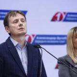 Glavni Vučićev operativac traži da se utvrdi Šapićeva odgovornost: Naprednjaci se ograđuju od svog gradonačelnika 9